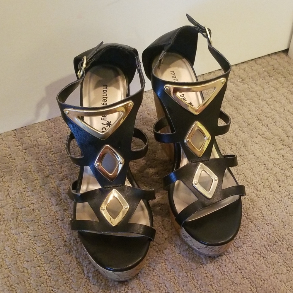 🌻3/$20🌻NWOT Shoes🌻